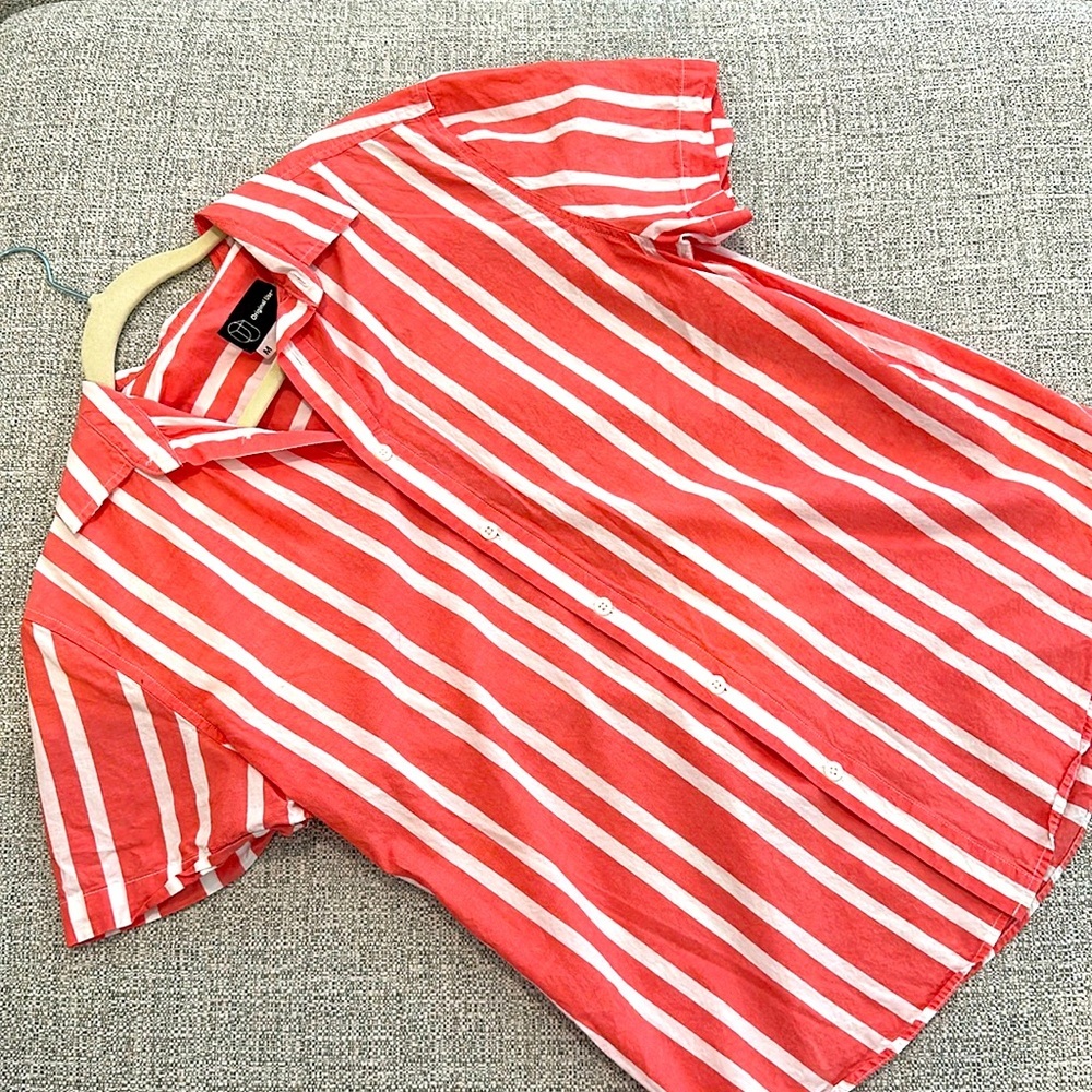 Original Use Men’s Pink White Striped Button Down